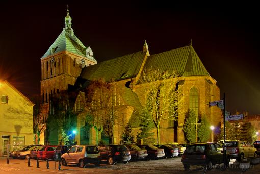 Koszalin; katedra; noc; koci; gotyk; gotycki; Europa; Polska