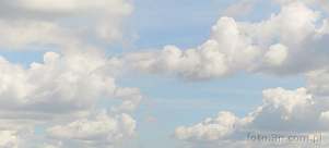 0391-2770; 4288 x 1950 pix; niebo, bkit, chmury