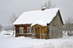 1141-0028; 3872 x 2592 pix; Europa, Polska, Białowieża, wieś, chata, zima, śnieg