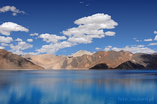 Azja; Indie; Himalaje; góry; jezioro Pangong-Tso