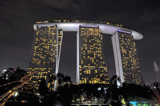 Azja; Singapur; miasto; zatoka; wieowiec; Marina Bay Sands