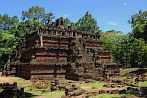 1BJE-1010; 4288 x 2848 pix; Azja, Kambodża, Angkor, Angkor Thom, Phimeanakas, Prasat Phimean Akas, Świątynia Niebiańska, Vimeanakas
