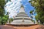 Azja; Kamboda; Phnom Penh; witynia Phnom; Wat Phnom; buddyzm